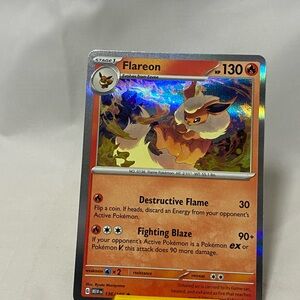 Pokémon - 151 - Flareon 136/165 - Holo Rare - ENGLISH - NM/M